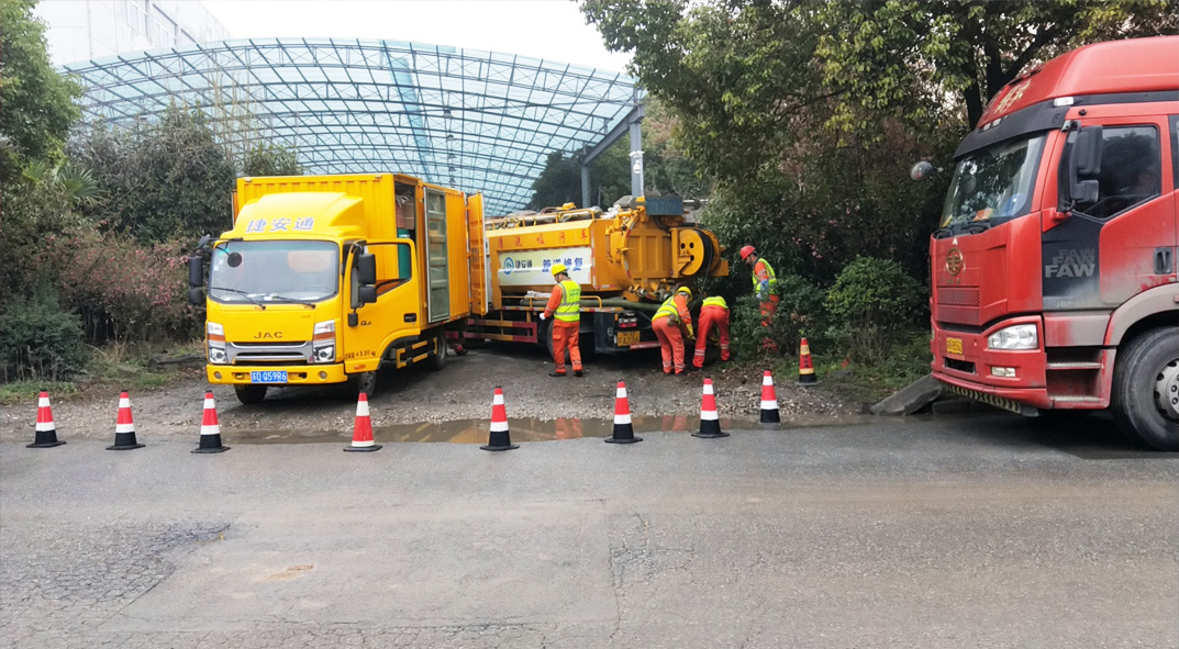 阿拉尔农场成区雨污水管网“四位一体”检测疏通项目